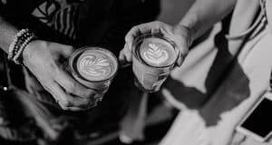 Kaffeespezialitäten, hergestellt aus nachhaltigem Kaffee und von SCA-zertifizierten Baristi, gibt es am Kölner Café Mobil. (Quelle: Julia Breuer)