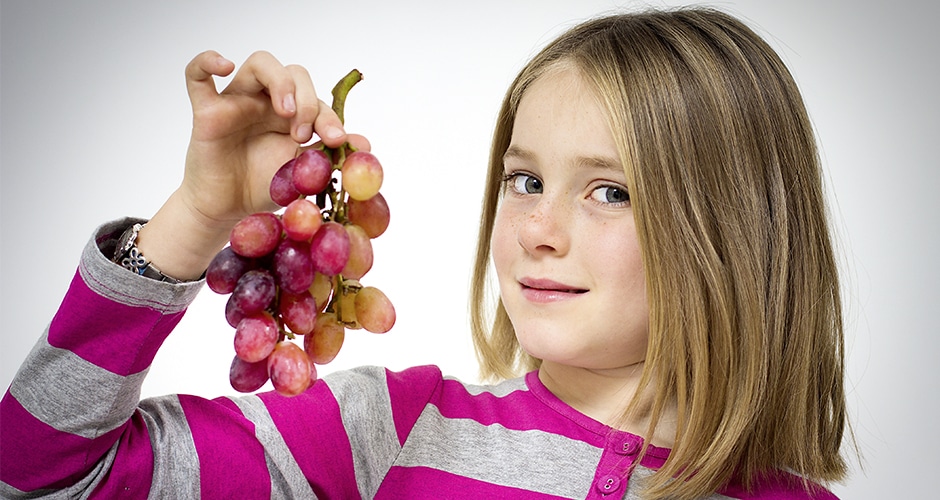 Wie sieht gesunde Ernährung für Kinder aus? Oecotrophologe Uwe Knop räumt mit Ernährungsmythen auf. (Quelle: Colourbox.de)