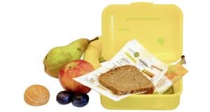 Seit 22 Jahren gibt es die gelbe Bio-Brotbox mit gesundem Schulfrühstück als Initiative in Deutschland. Nun geht sie erstmals nach Kolumbien. (Quelle: Christian Lietzmann)