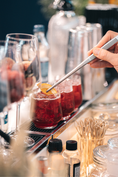 Treffpunkt für die Beverage-Branche ist die Getränkewelt, die von Spirituosen bis zu Non-alcoholic Drinks alles parat hält. (Quelle: RX Austria Germany/FRBMedia – Daniel Fabbro)