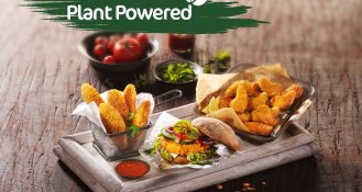 OSI Convenience Europe vertreibt unter der Marke Foodworks eine vegane Range, die Chicken-Snacks durch pflanzenbasierte Alternativen ersetzt.
