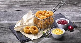 Alpenhain bewirbt sich mit seinen Back-Camembert Donuts für Best of Market.