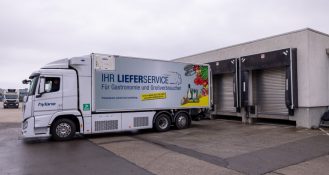 Großhändler Metro Deutschland testet wasserstoffbetriebene Kühl-Lkw von Hylane zur nachhaltigen Belieferung seiner Gastro-Kunden.