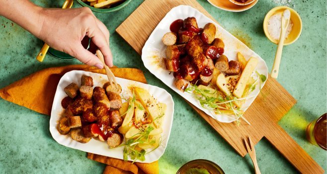 Endori setzt neue Maßstäbe für den beliebten Klassiker und präsentiert eine vegane Bratwurst, die nicht nur durch den authentischen Geschmack überzeugt.