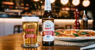 Für den Launch des eigenen Bieres hat sich L’Osteria mit einer der ersten Craft-Beer-Manufakturen Deutschlands zusammengetan.