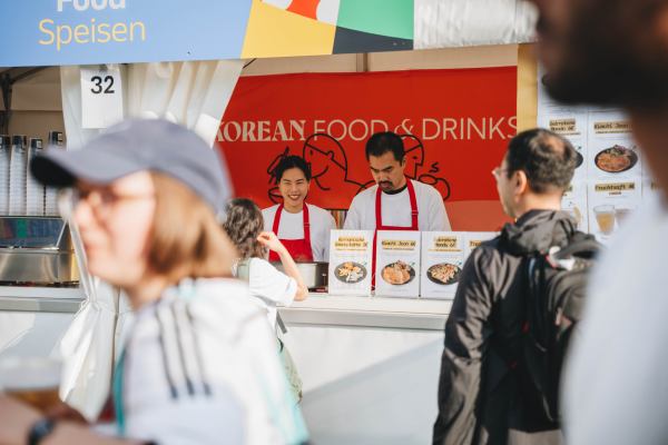 K-Food in der Berliner Fanzone zu finden.