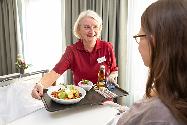 Im Zuge der Nachhaltigkeitsphilosophie hat Janina Briese mit ihrem Team Planetary Health-Menüs eingeführt.