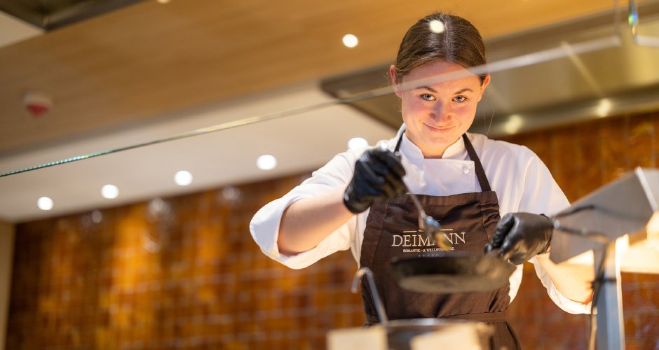 Um nicht auf gut Glück eine Ausbildung zu beginnen, führt der beste Weg, um in einen Beruf hineinzuschnuppern, über ein Praktikum. Die Hotelkooperation „Die Sterne im Sauerland“ bietet genau dafür die „Job-Entdecker-Tour“ an.