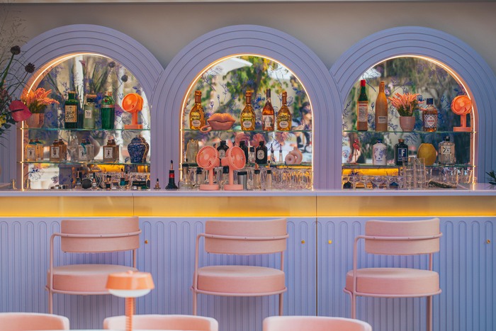 Das Papillon Restaurant feierte mit einem exklusiven Dinner-Event seine neu eröffnete Terrasse Le Petit Papillon am Zoo in Berlin.