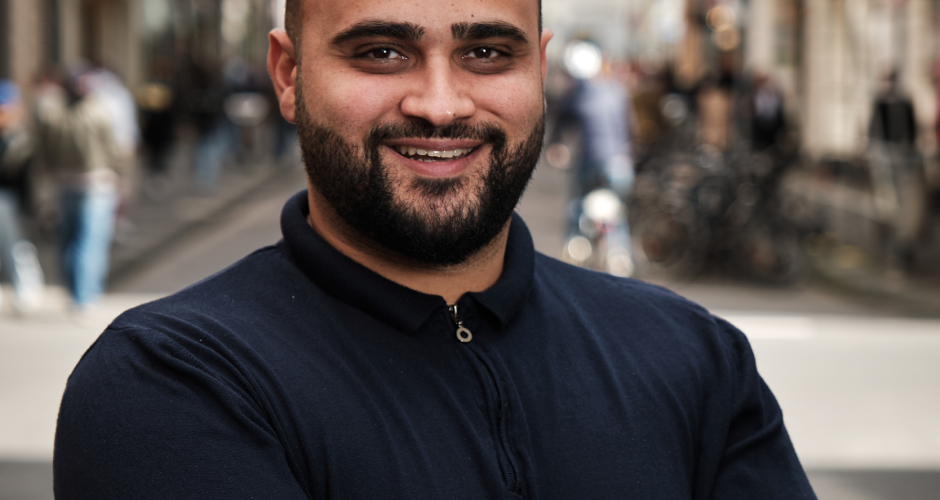 Parham Pooramin Cafe Buur