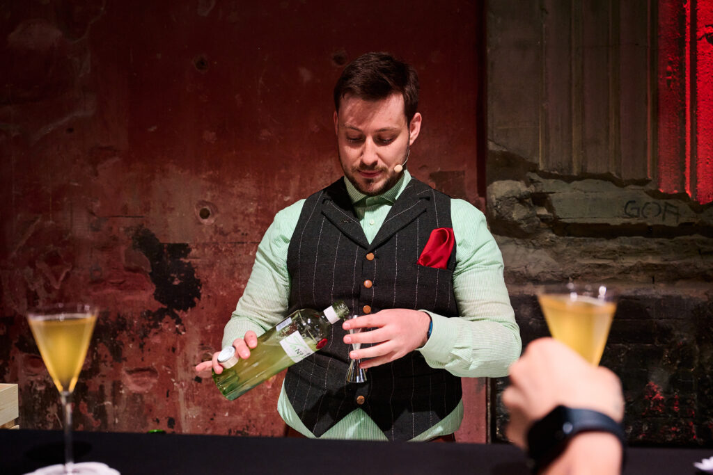 Andrey Bartlett_Germany