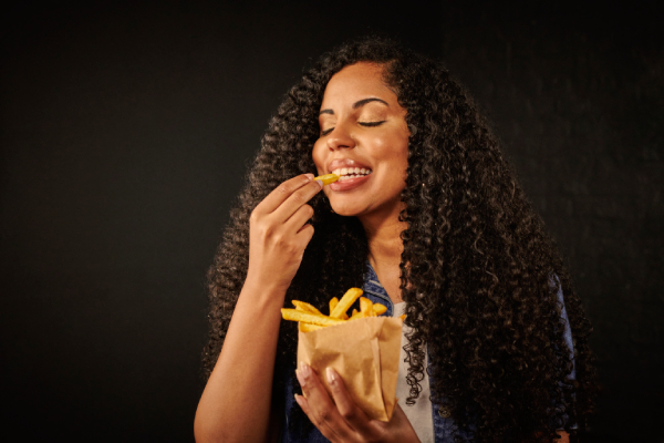 Die neuen trendigen Pommes frites SureCrisp Max von McCain bieten den Kunden eine neue Generation knuspriger Köstlichkeiten.