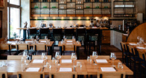 Die Rotisserie Weingrün in Berlin befindet sich ab sofort unter neuer Leitung.