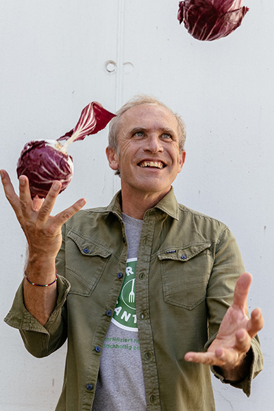 Ekkehart Lehmann von K&P Consulting und GreenCanteen, berichtet über das Nachhaltigkeitssiegel