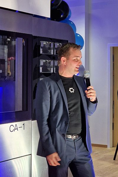 Max Schwaller beim Launch des Kochroboters Next-Gen CA-1 der Circus Group im Meta-Büro München
