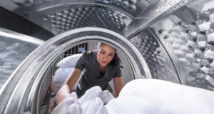 Wer jetzt in Wäschereitechnik von Miele Professional investiert, kann mehrfach sparen. Die Herbstaktion läuft noch bis 30. November 2025.