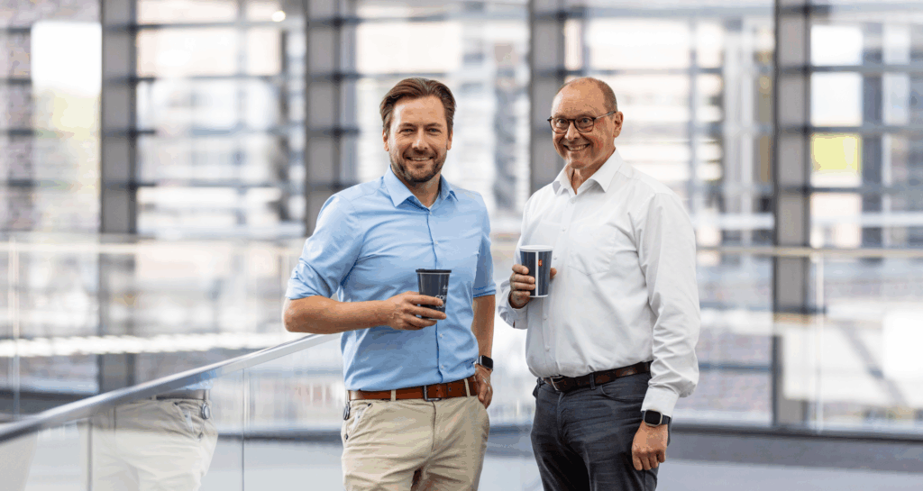 Christoph Schneider und Gebietsleiter Frank Altemeier