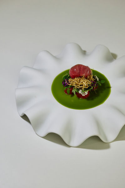 Franz-Josef Unterlechner überzeugte die Jury des Chef Belfagó mit seinen Kreationen auf Basis von Rotem Thunfisch, die durch technische Präzision, Geschmackssensibilität und absoluten Respekt vor dem Produkt bestachen.