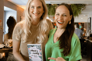 Jessica Lackner und Dr. Natalia Wiechowski zeigen Gastgebern, wie sie mit Authentizität und Herz mehr Sichtbarkeit auf Social Media gewinnen.