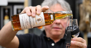 Am 7. und 8. Februar findet die nächste Ausgabe Europas größte Whisk(e)y-Messe The Village 2026 in Nürnberg statt. Die Tickets sind bereits online erhältlich, zahlreiche Masterclasses sind ebenfalls bereits buchbar.