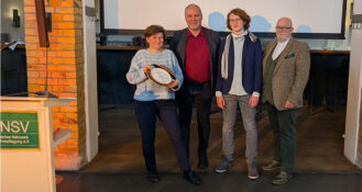 Die Preisträger des Goldenen Tellers 2025 mit Dr. Michael Polster vom DNSV