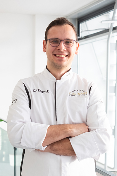 Lukas_Lechner nimmt mit der Compass Group ebenfalls am Veganuary teil.