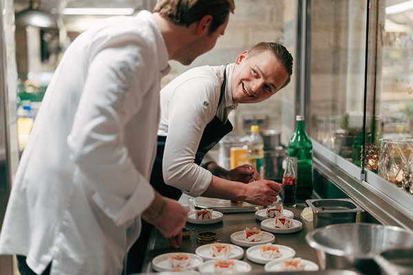 Luca Wohlrab während des 15. Koch-Azubi Contest
