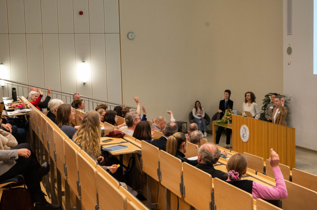 Über 100 Experten kamen beim Zukunftsforum zu gesunder Klinikverpflegung zusammen