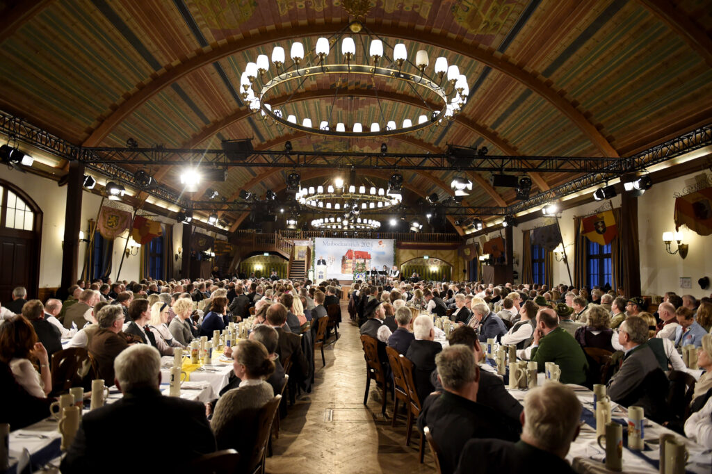Maibockanstich 2024 im Staatlichen Hofbräuhaus in München am 23.04.2024