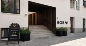 Bob W