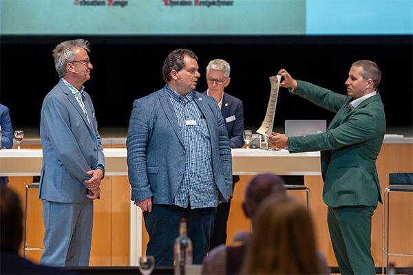 Laudatio für den scheidenden Vorstandsvorsitzenden Carsten Zellner