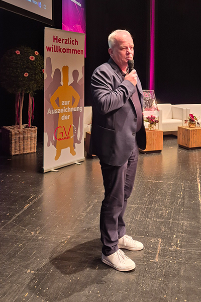Martin Reinirkens, Küchenleiter im Martineum, bei seinen Dankesworten