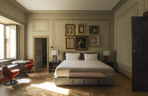 Nächtigen können die Gäste des Palazzo Vilòn in einem von vier Schlafgemächern.