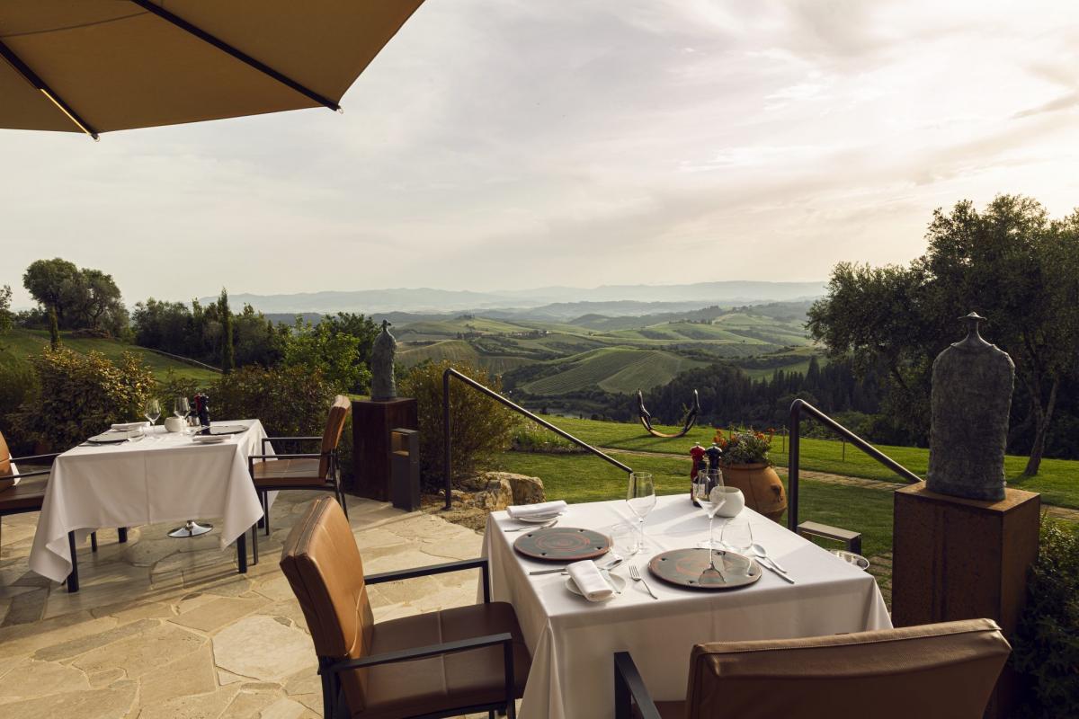 Terrasse mit Blick auf die Weinberge